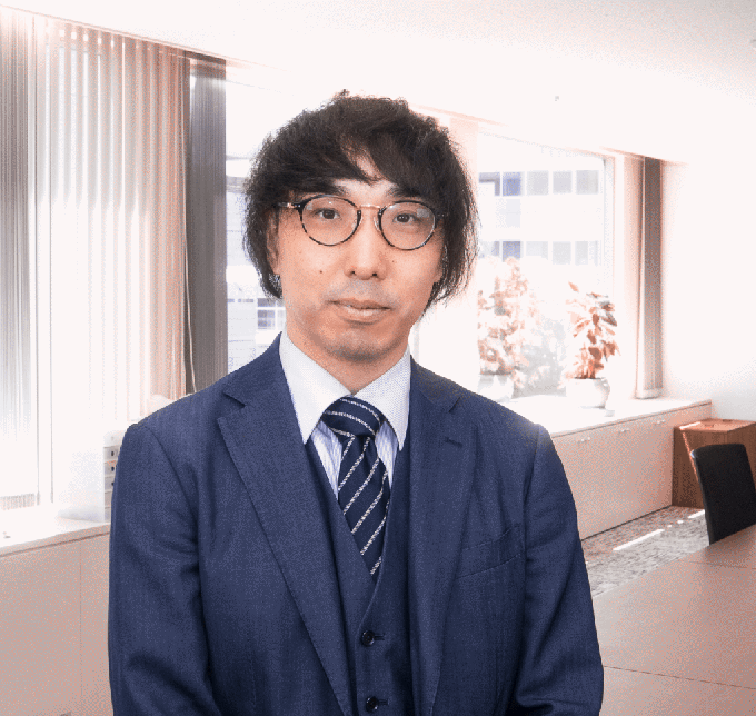 角 卓弥